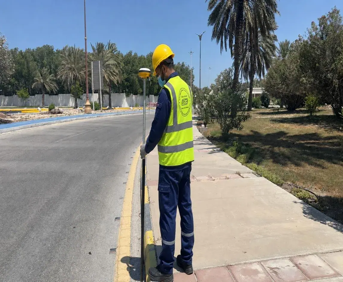 مشروع صيانة ميدان وطريق الكورنيش